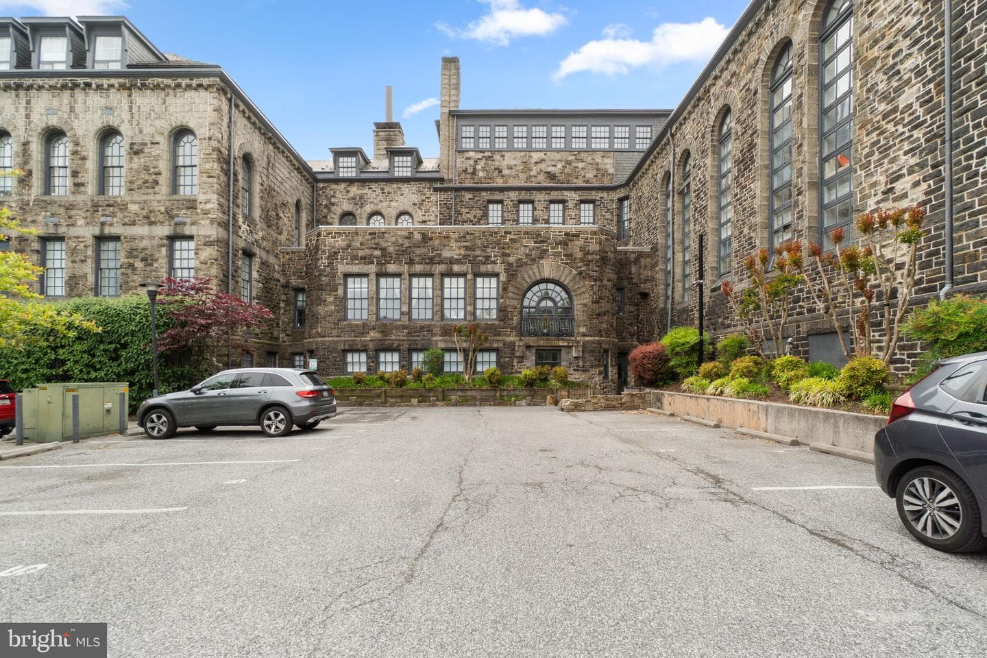 1714 Park Avenue #512 photo 6