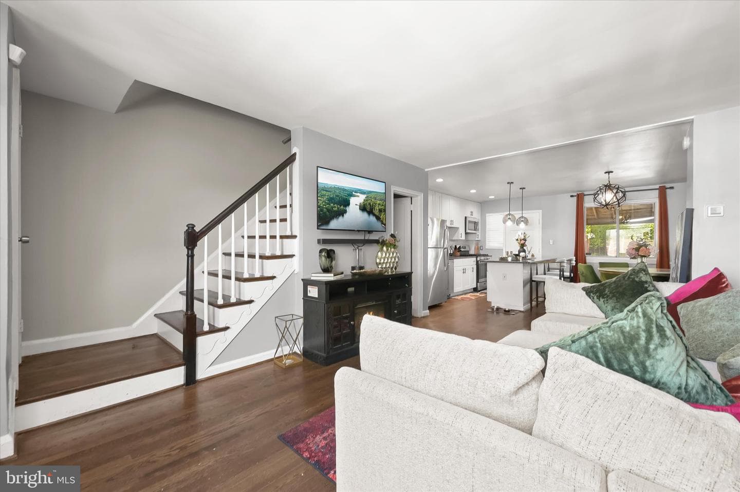 1024 Wedgewood Road photo 4