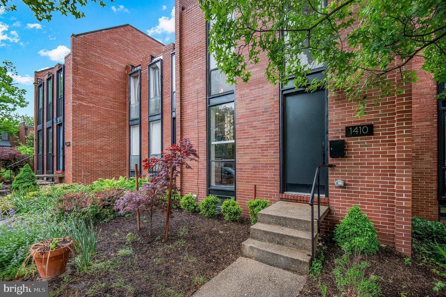 1410 Mason Street photo 2