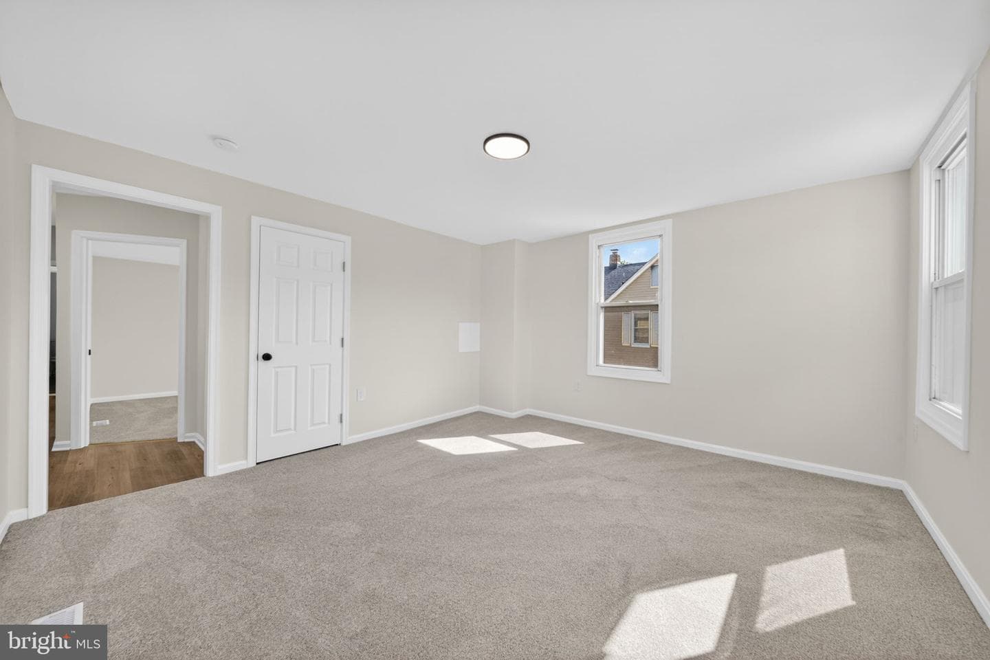 5923 Kavon Avenue photo 30