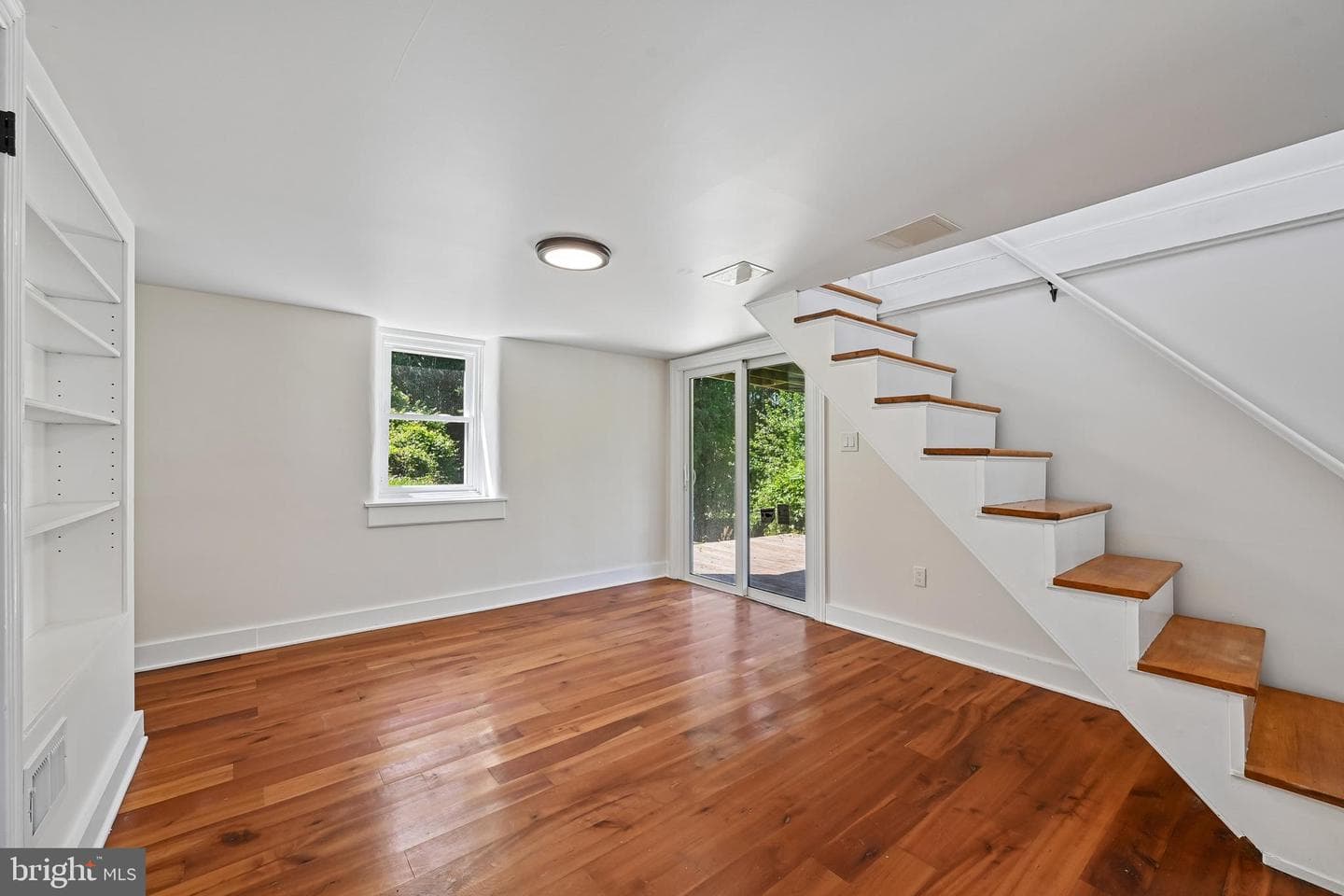 5702 Falls Road photo 21