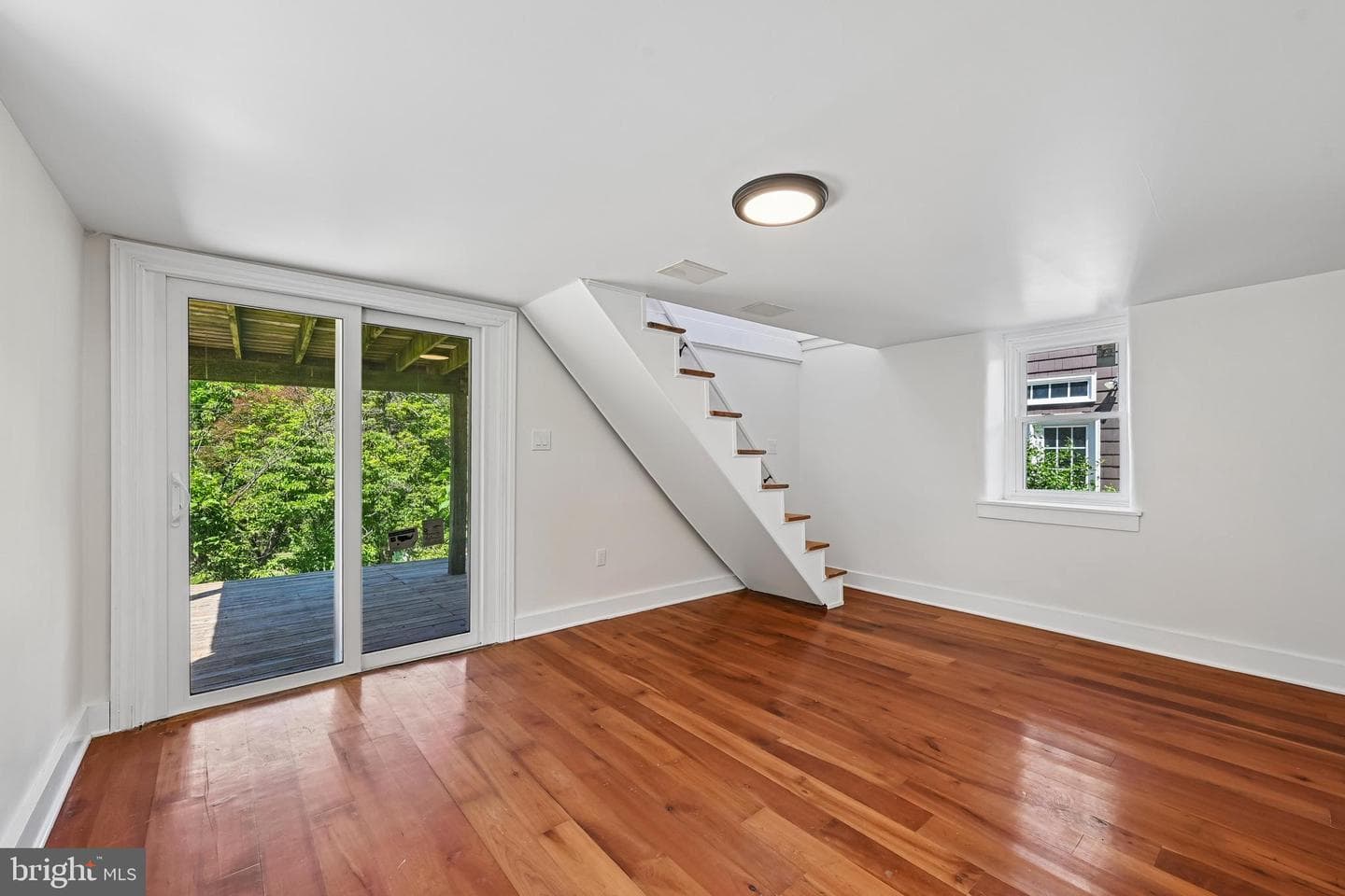 5702 Falls Road photo 22