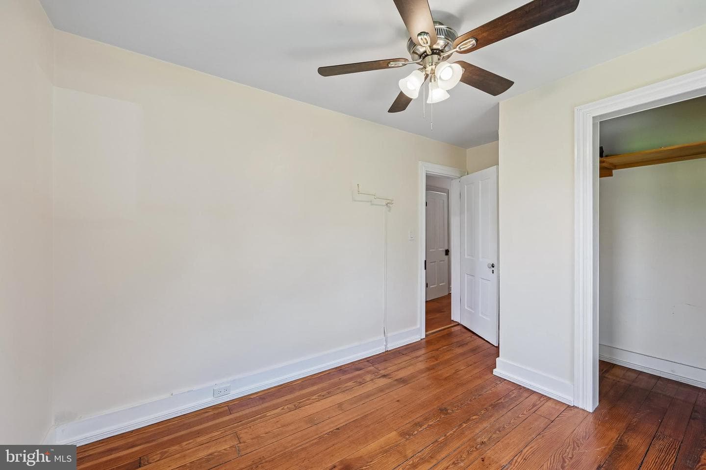 5702 Falls Road photo 31