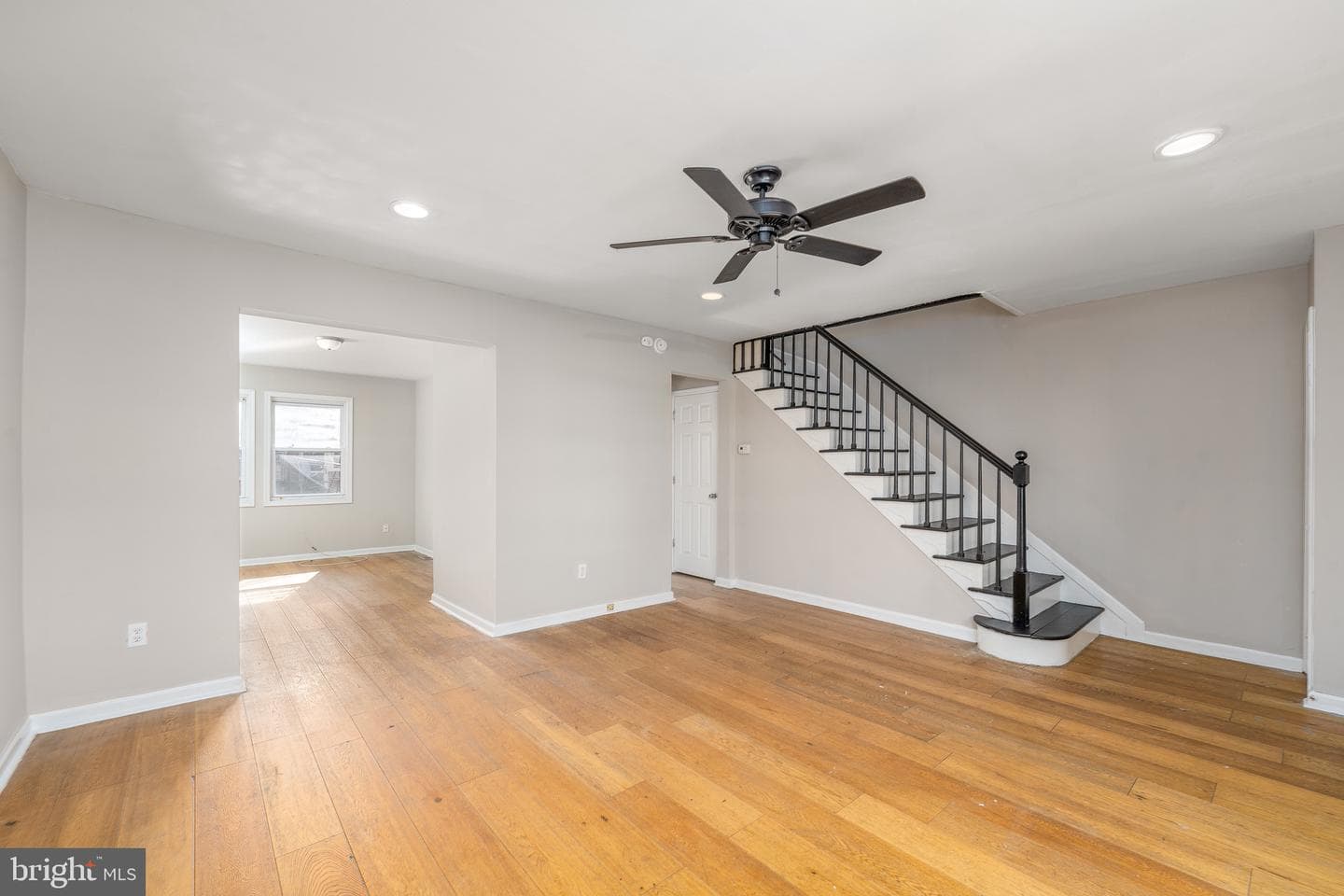 23 S Abington Avenue photo 5