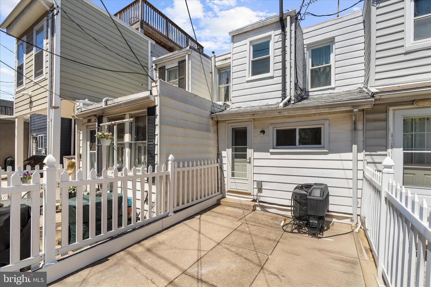535 E Fort Avenue photo 32