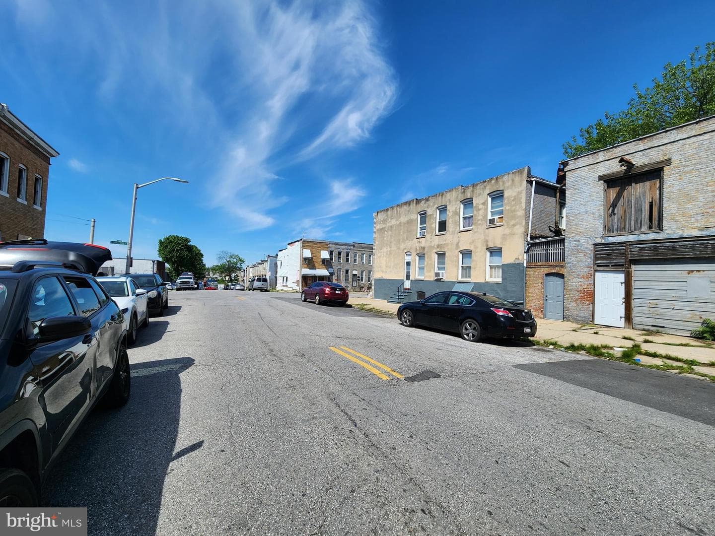 2139 Eagle Street photo 2