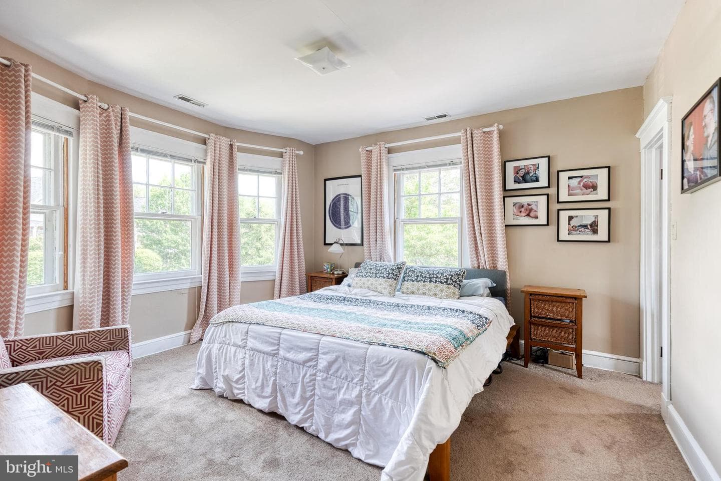 6004 Falls Road photo 24