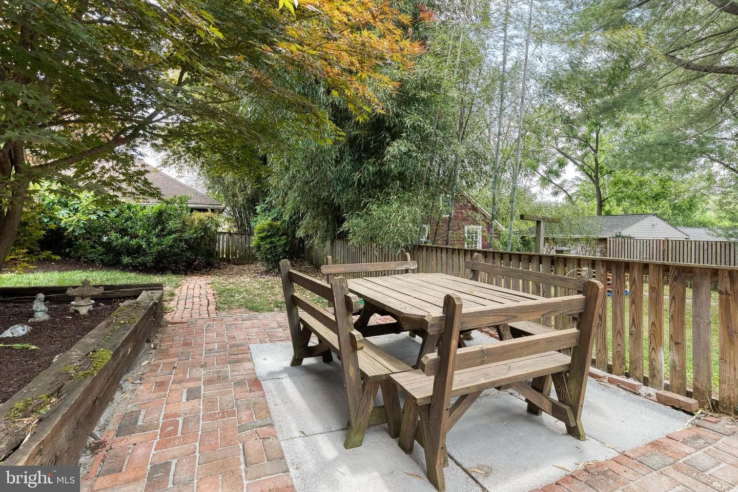 6004 Falls Road photo 38
