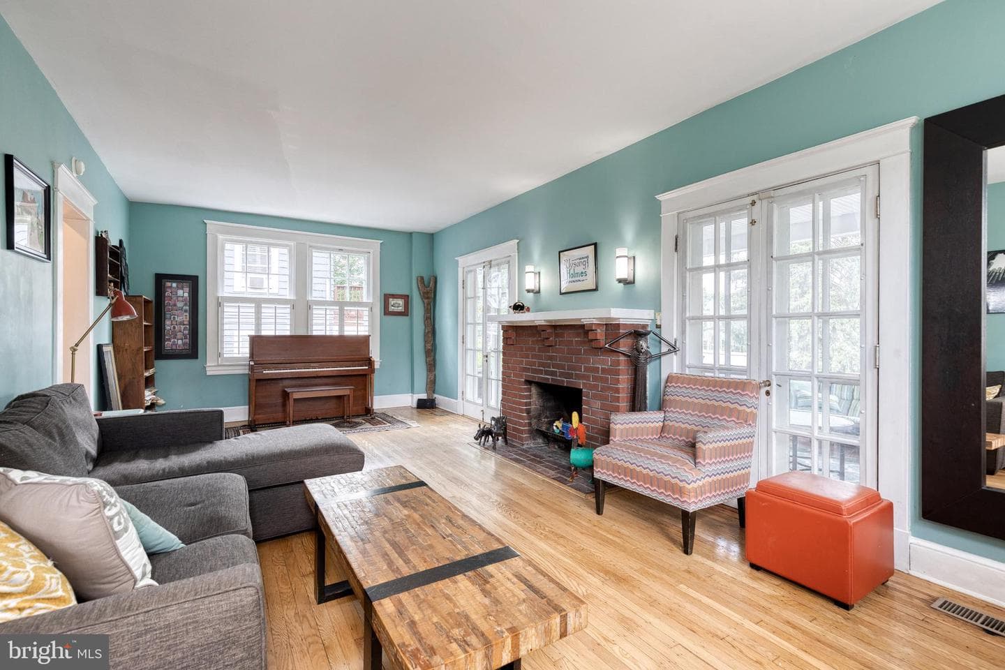 6004 Falls Road photo 6