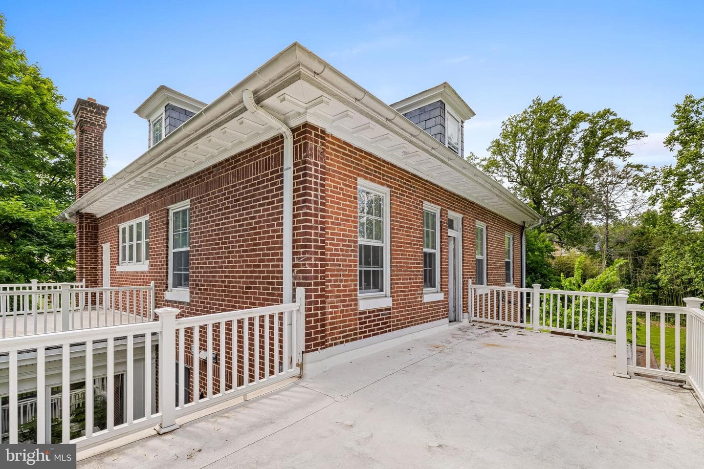 527 Nottingham Road photo 32