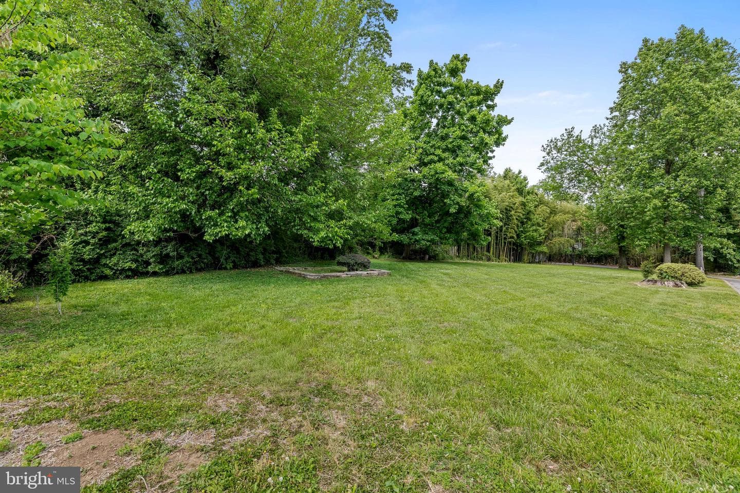 527 Nottingham Road photo 57