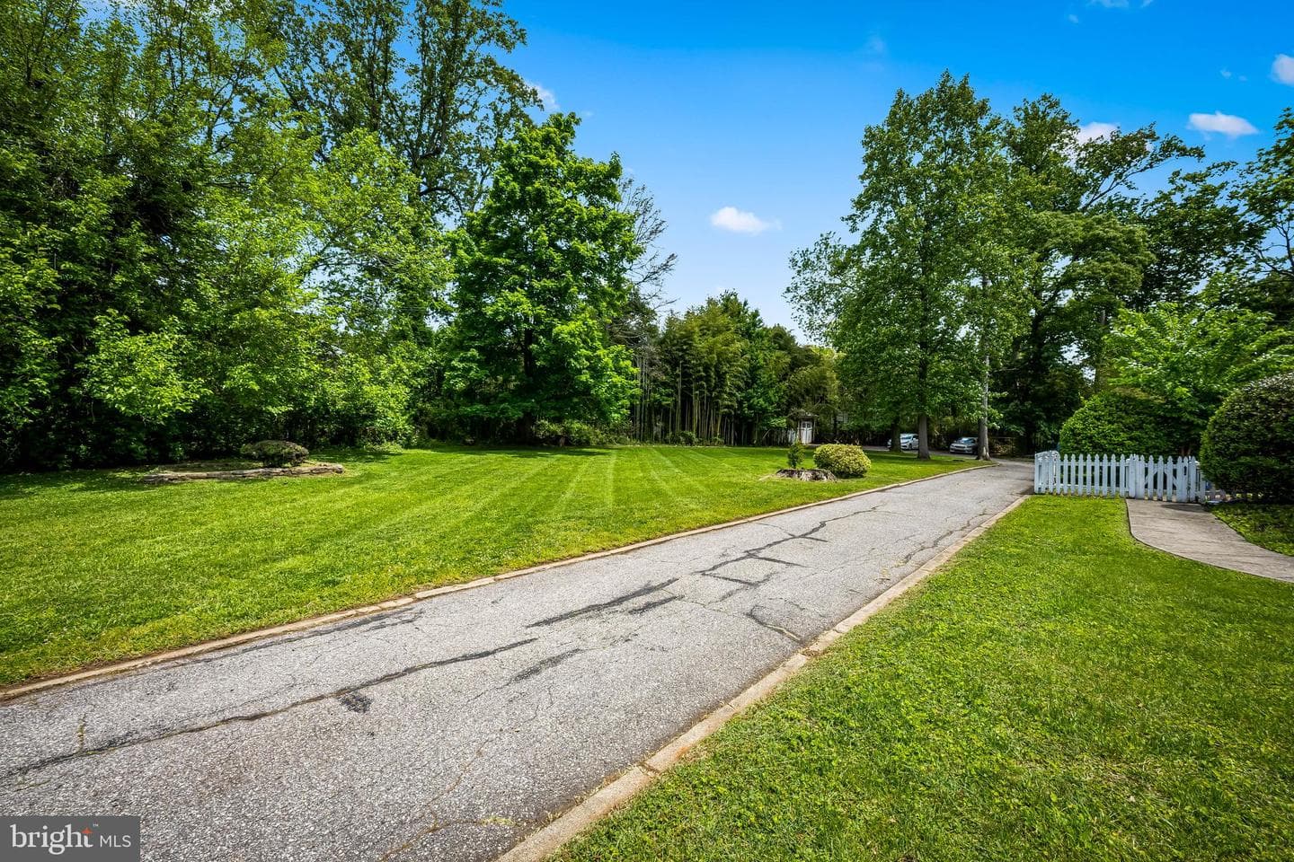 527 Nottingham Road photo 65