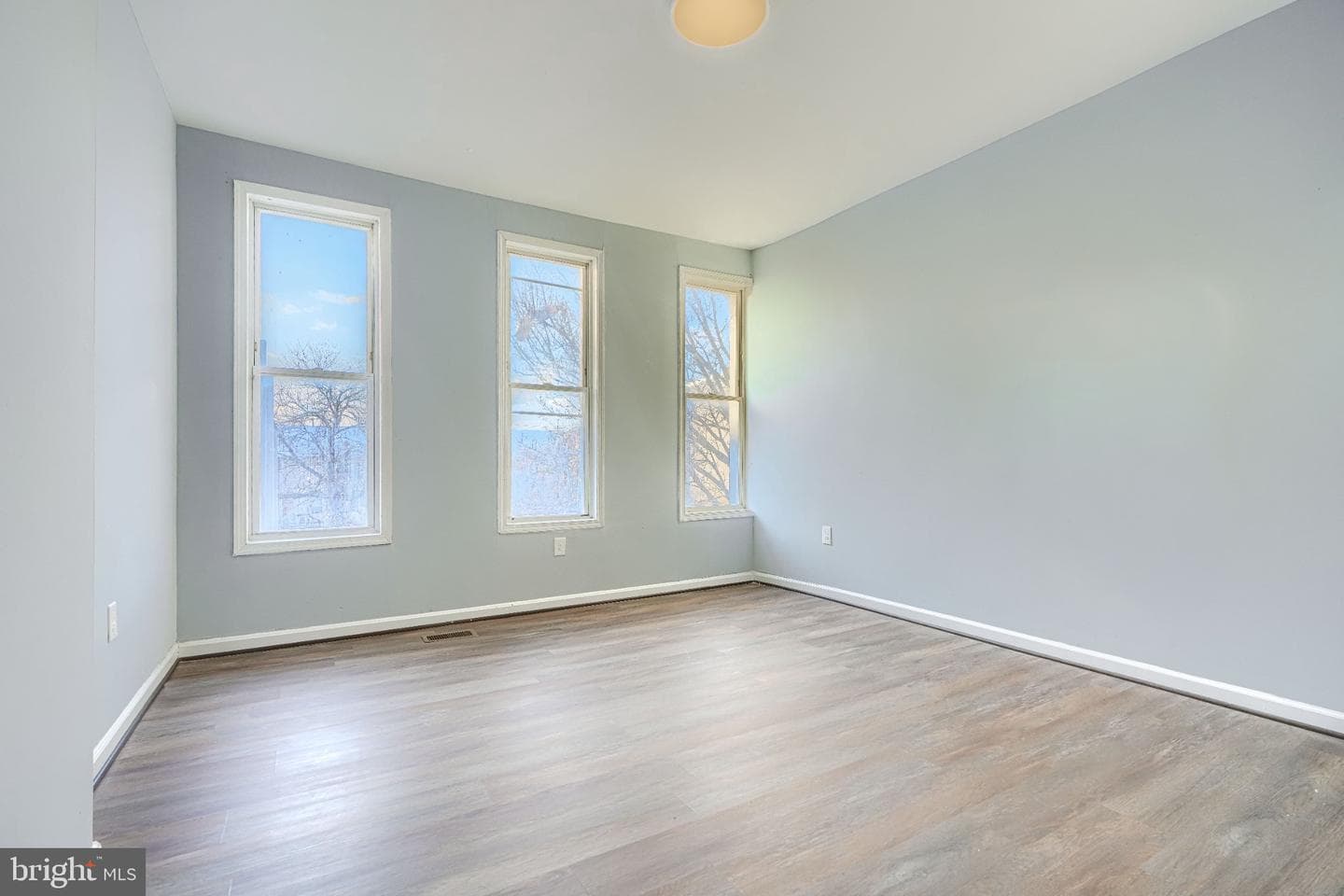 1123 N Carey Street photo 16
