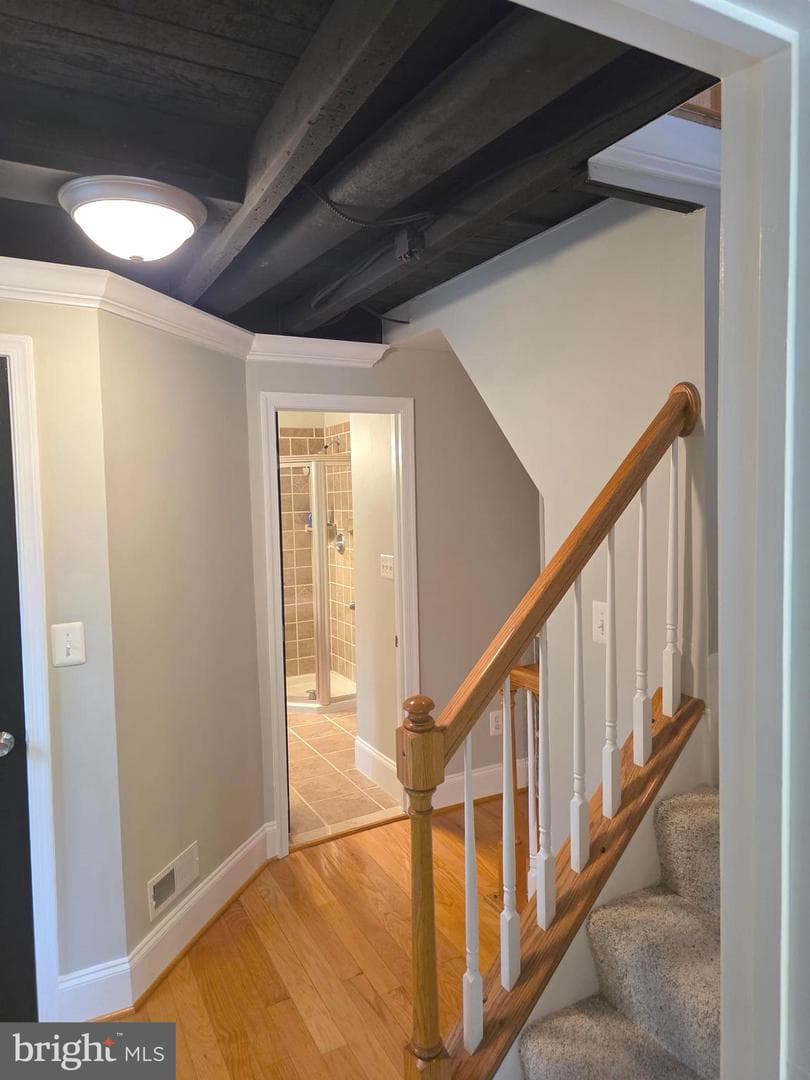 628 Warner Street photo 45