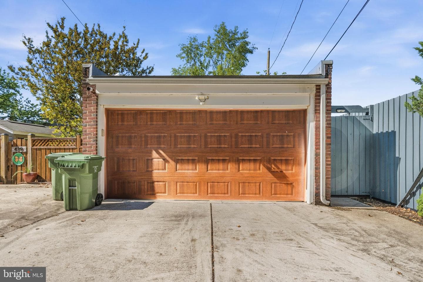 431 E Belvedere Avenue photo 33