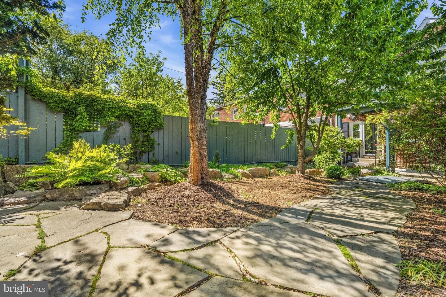 431 E Belvedere Avenue photo 37
