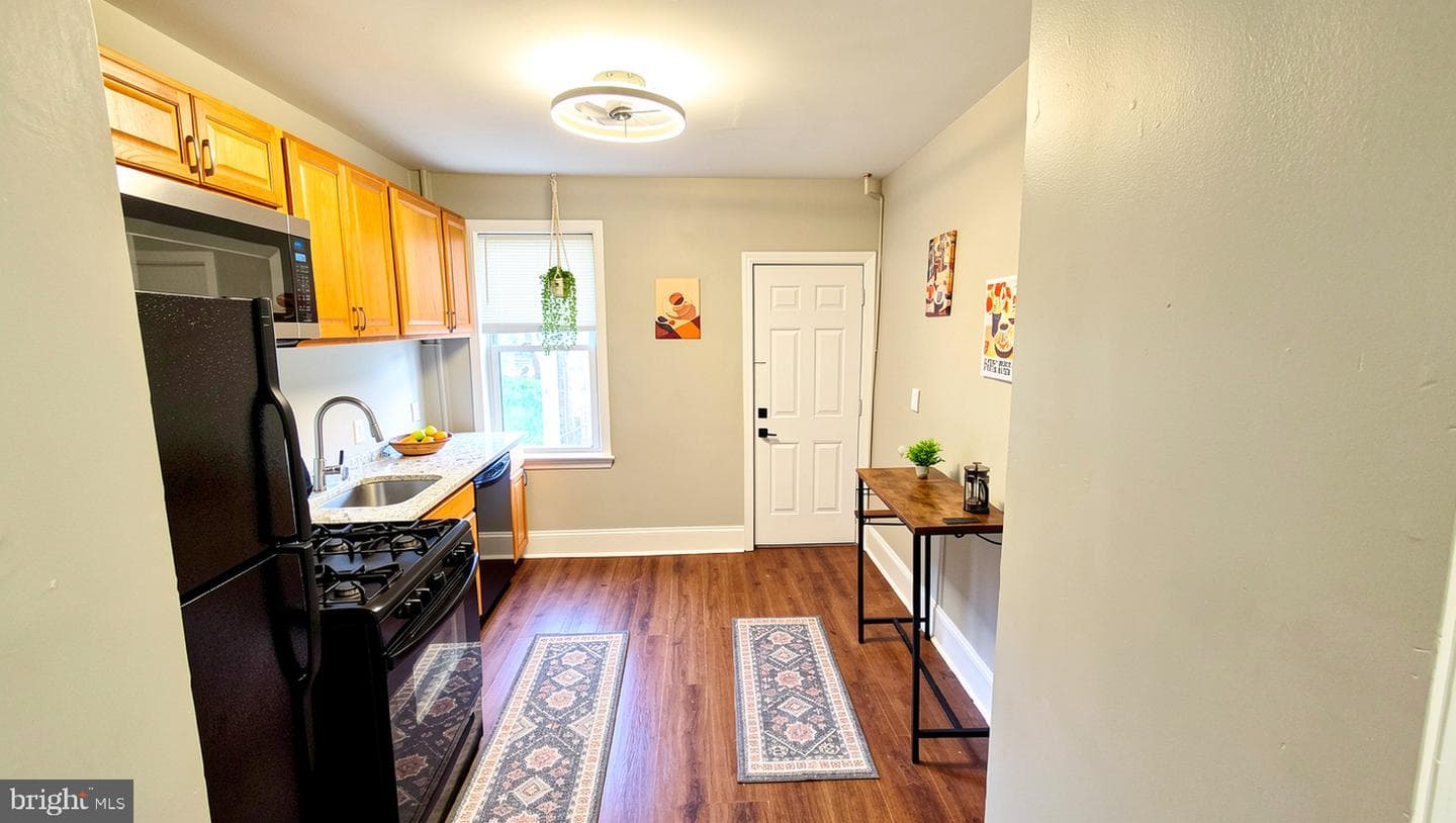 1307 Glyndon Avenue photo 13