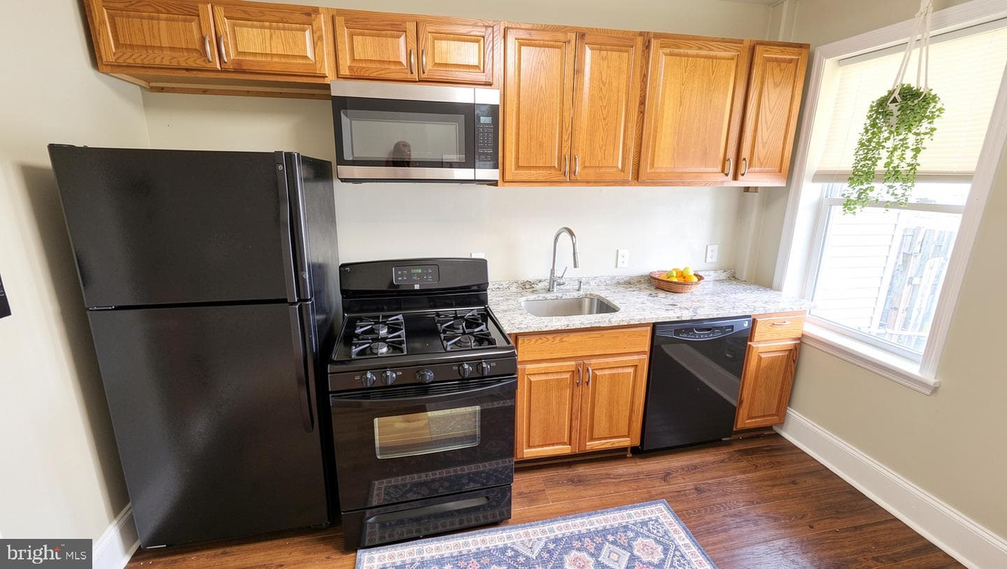 1307 Glyndon Avenue photo 15