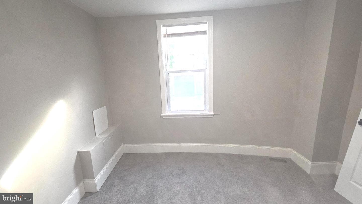 1307 Glyndon Avenue photo 28