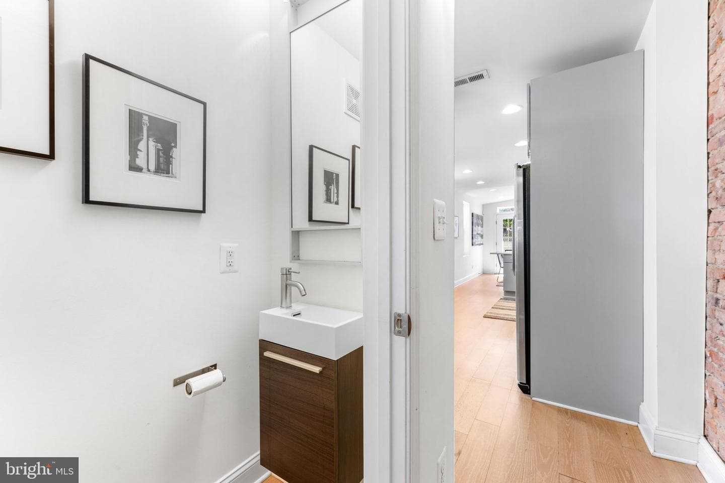 1617 Bank Street photo 10