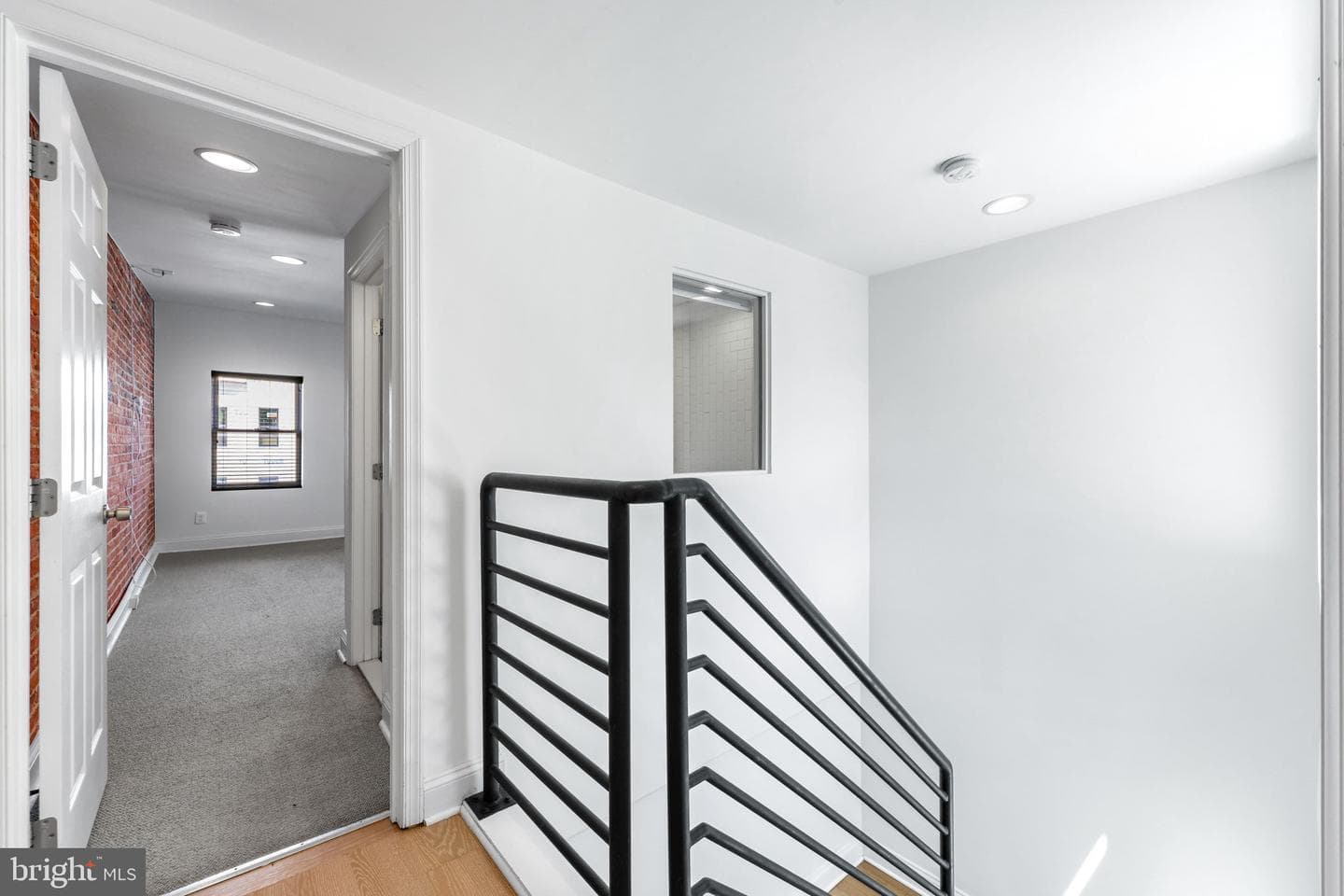 1617 Bank Street photo 28
