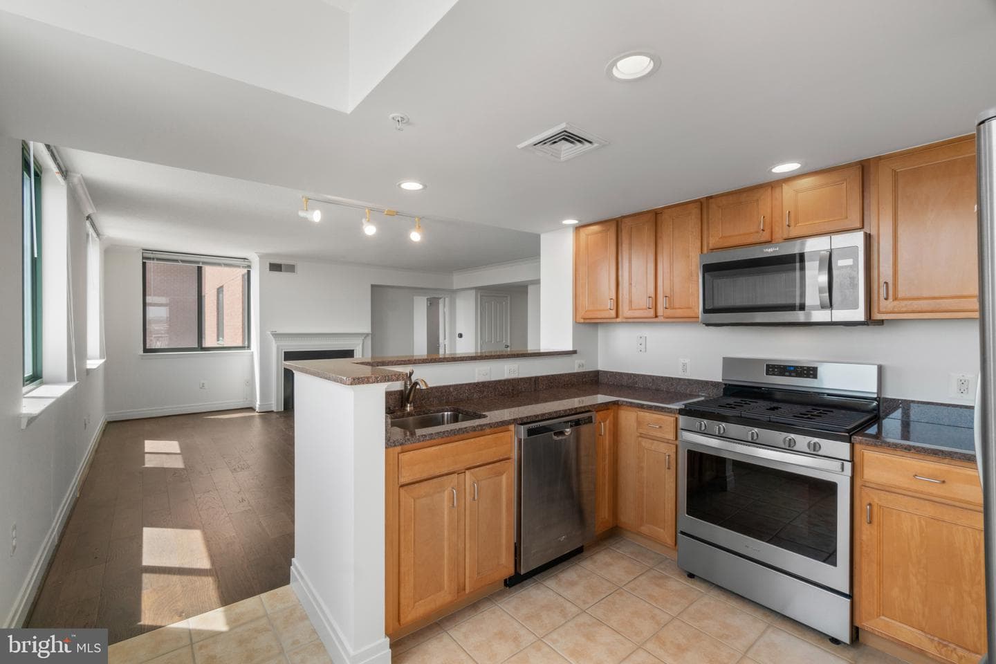 414 Water Street #1812 photo 13