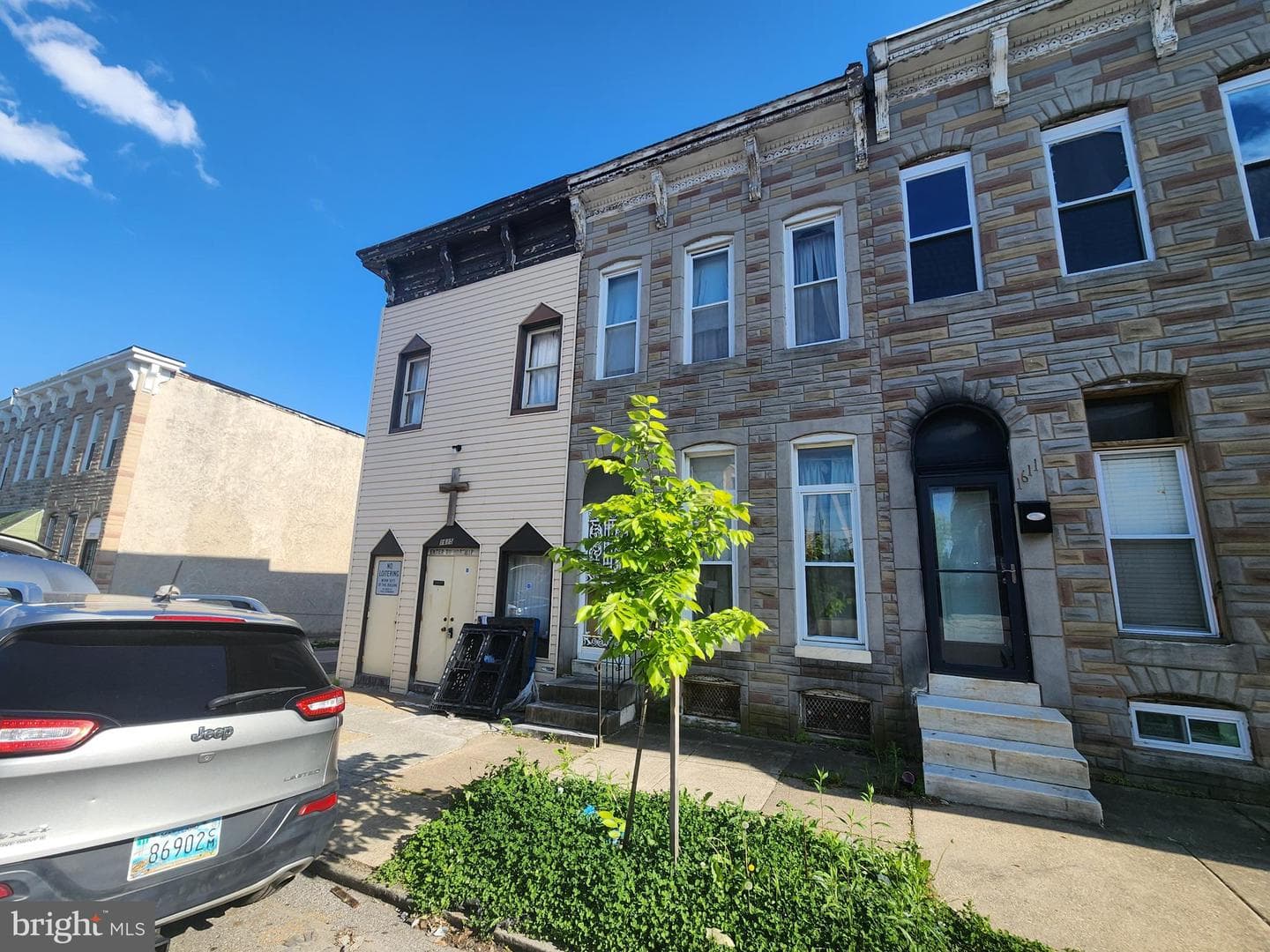 1613 E Lafayette Ave photo 3