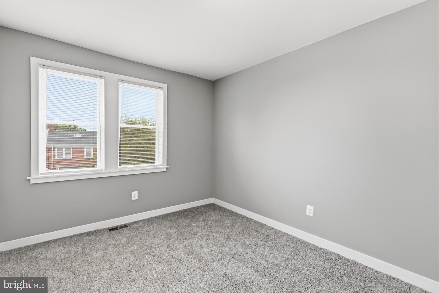 1411 Kenhill Avenue photo 21