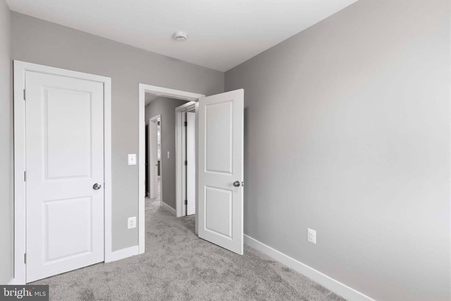 1411 Kenhill Avenue photo 26