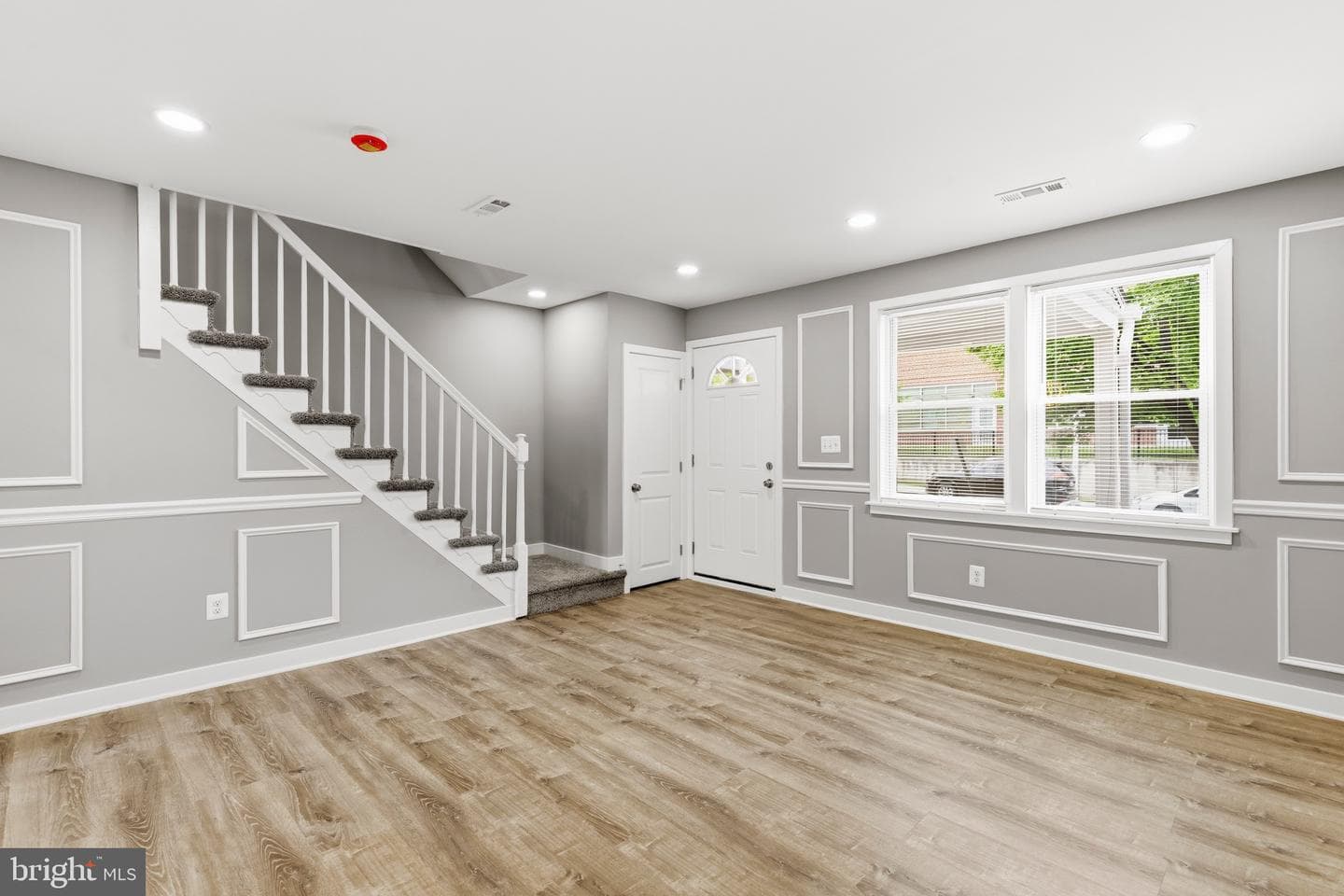 1411 Kenhill Avenue photo 7