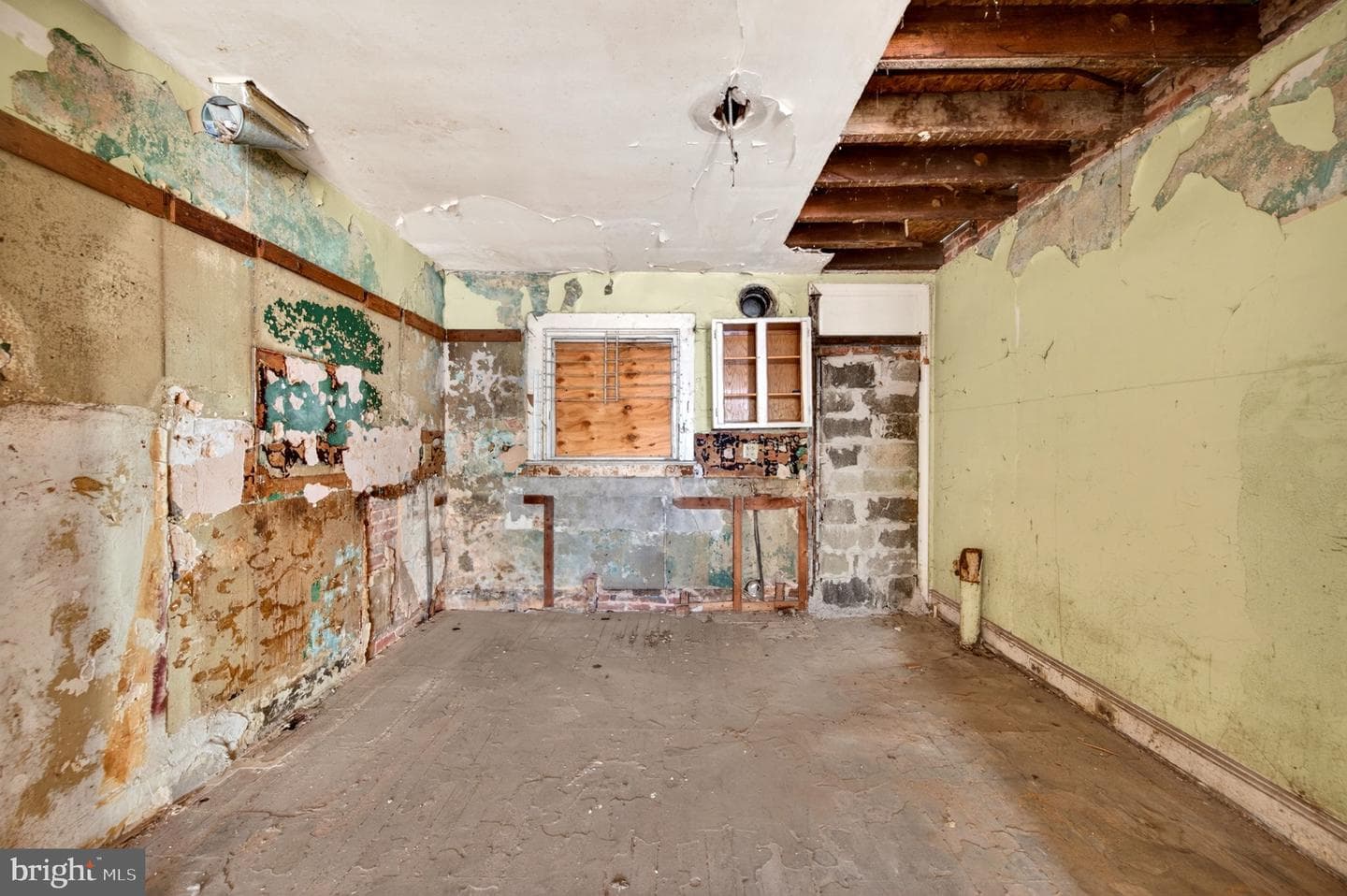 528 S Catherine Street photo 4