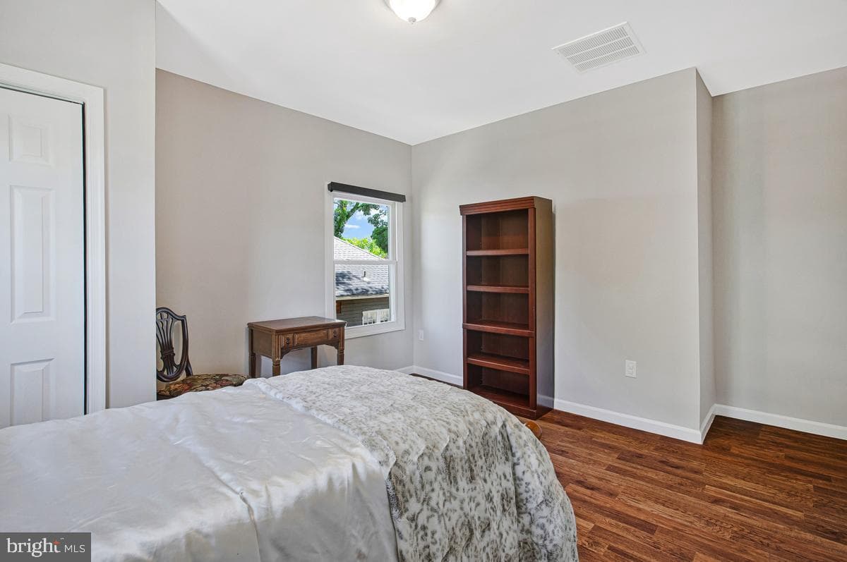 2913 Chelsea Terrace photo 25