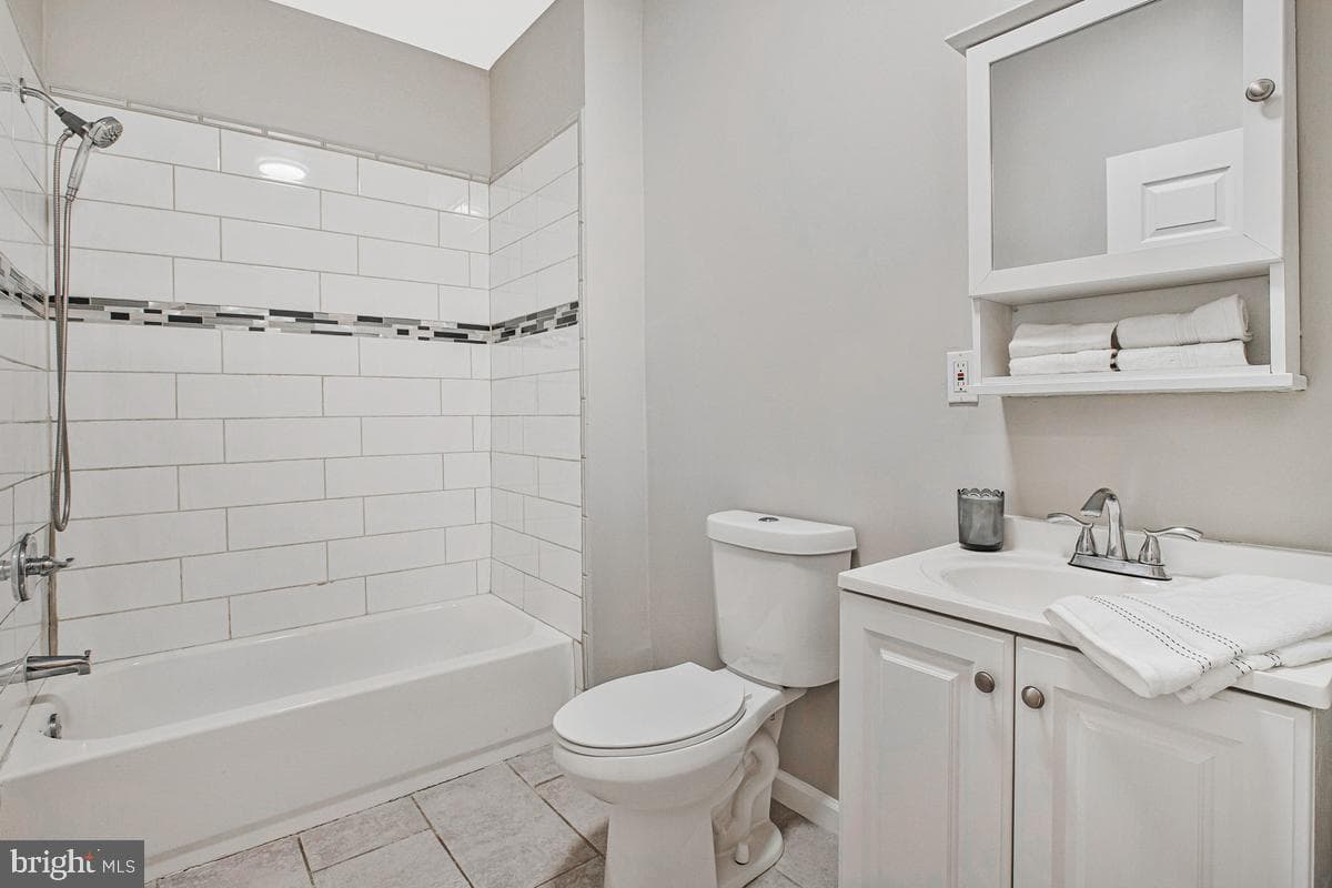 2913 Chelsea Terrace photo 26