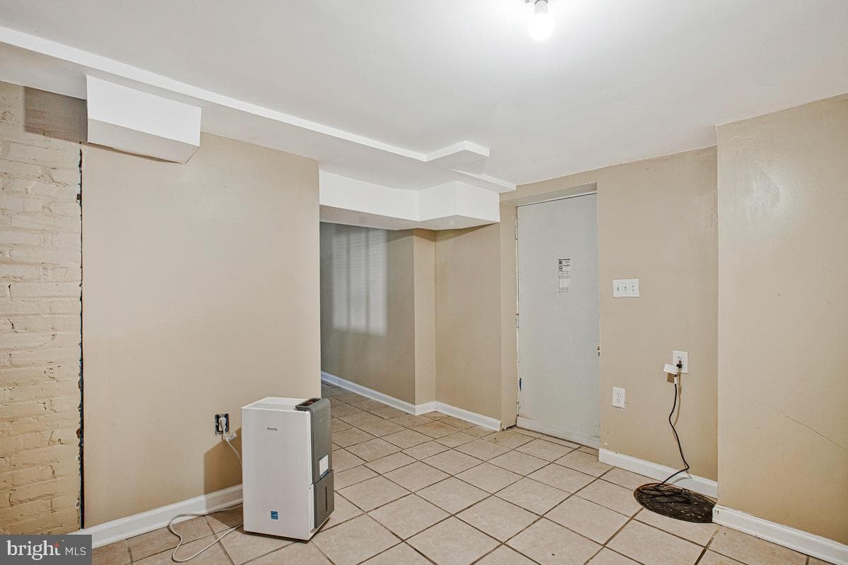 2913 Chelsea Terrace photo 30