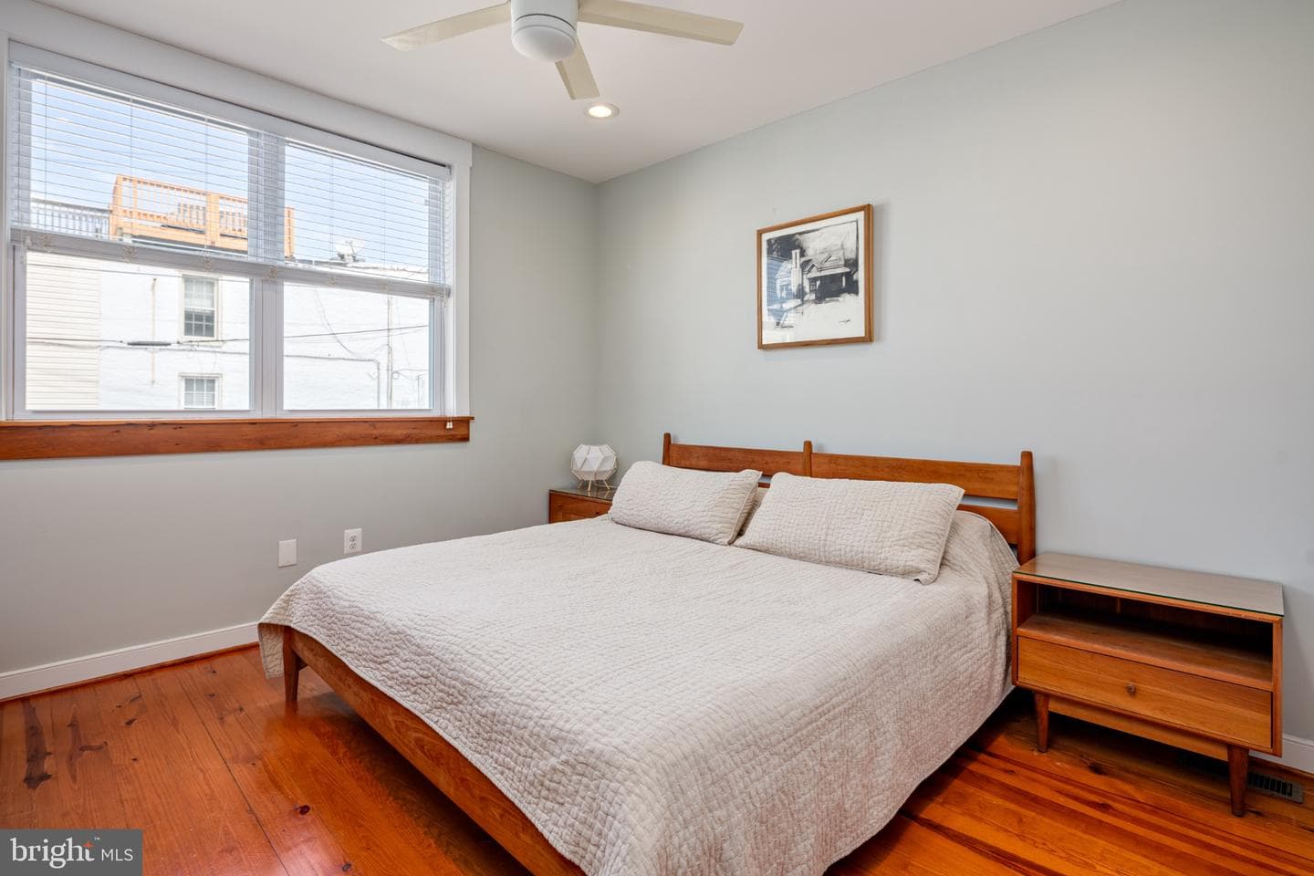 218 E Barney Street photo 18