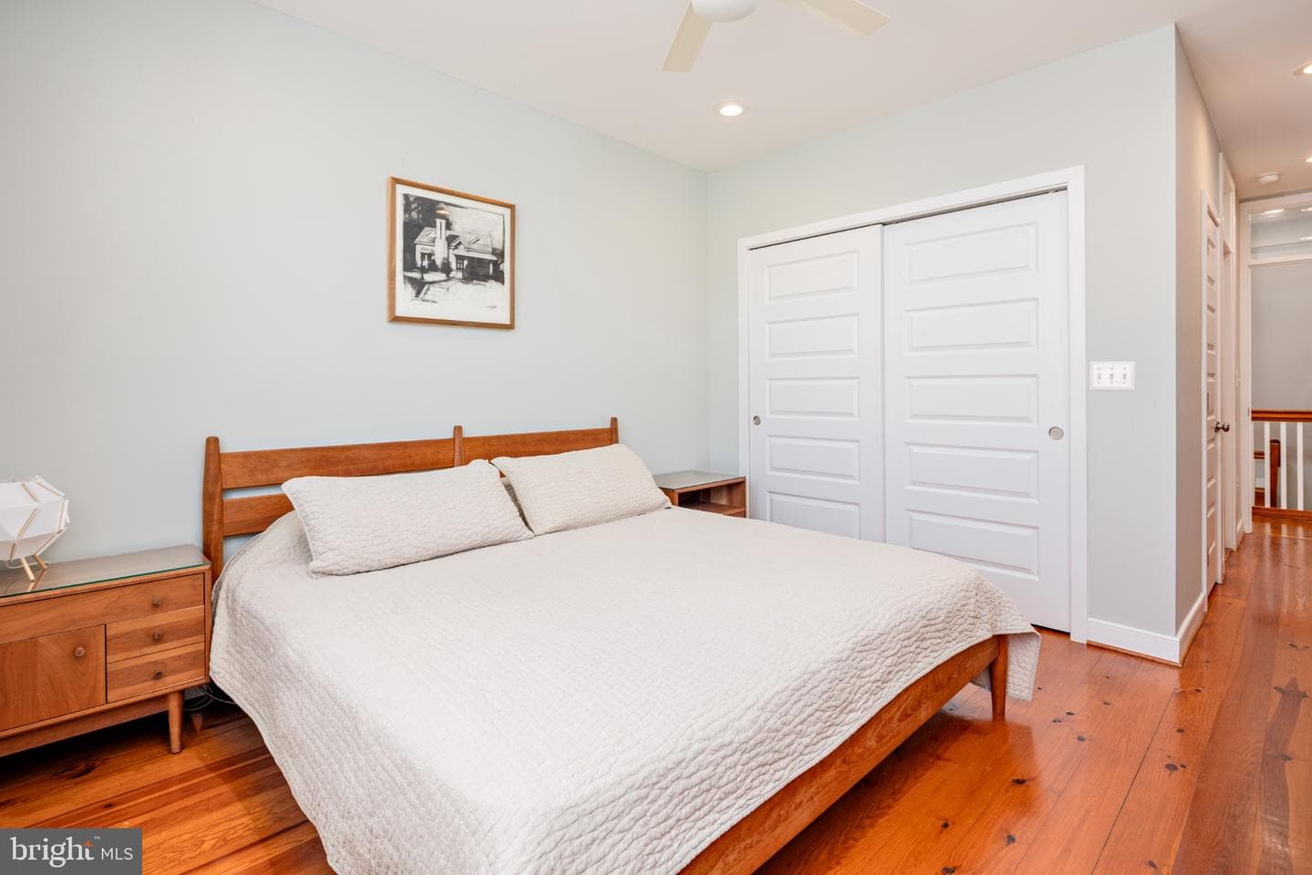 218 E Barney Street photo 20
