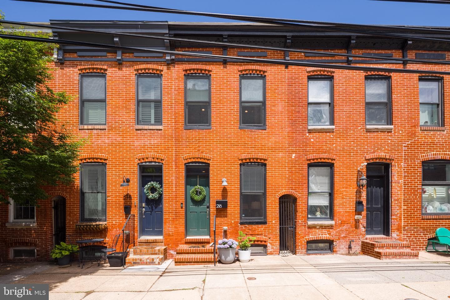 218 E Barney Street photo 47