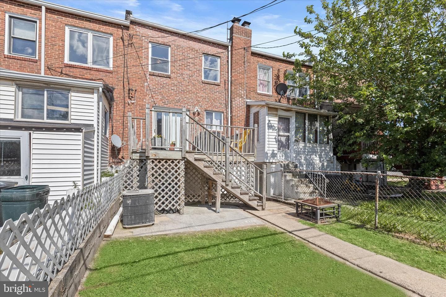 1004 Iris Avenue photo 39