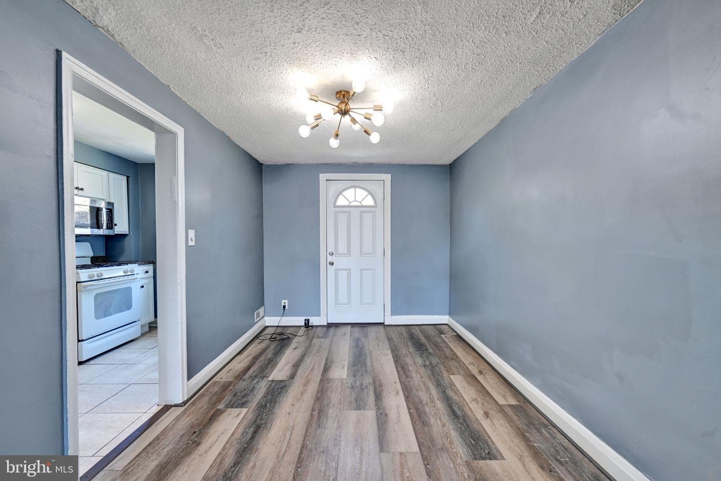 3238 Westmont Avenue photo 3
