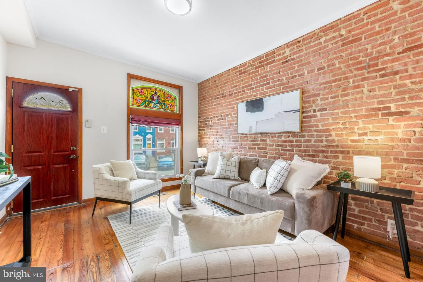 500 S Luzerne Avenue photo 4