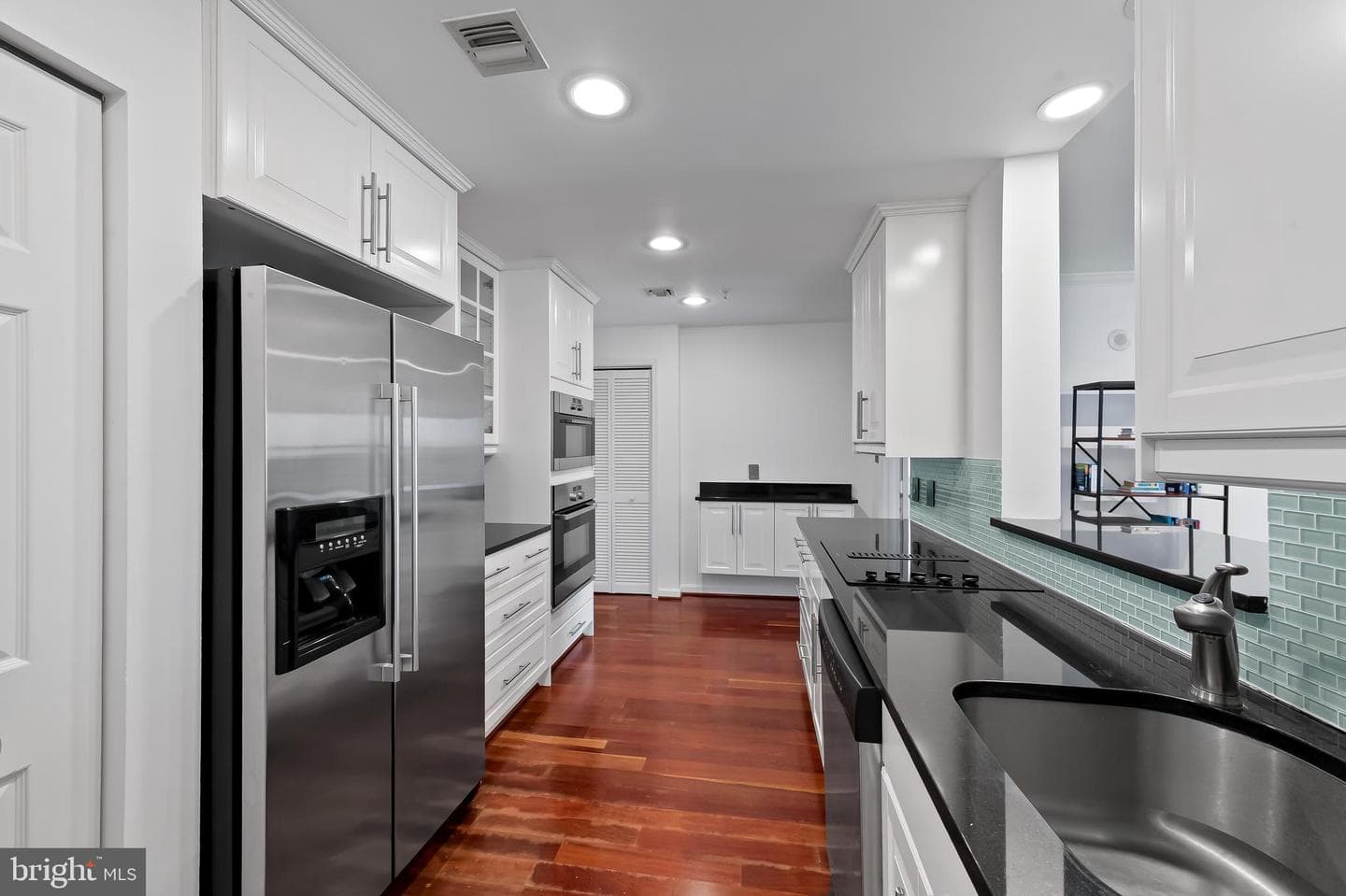 3801 Canterbury Road #506 photo 26
