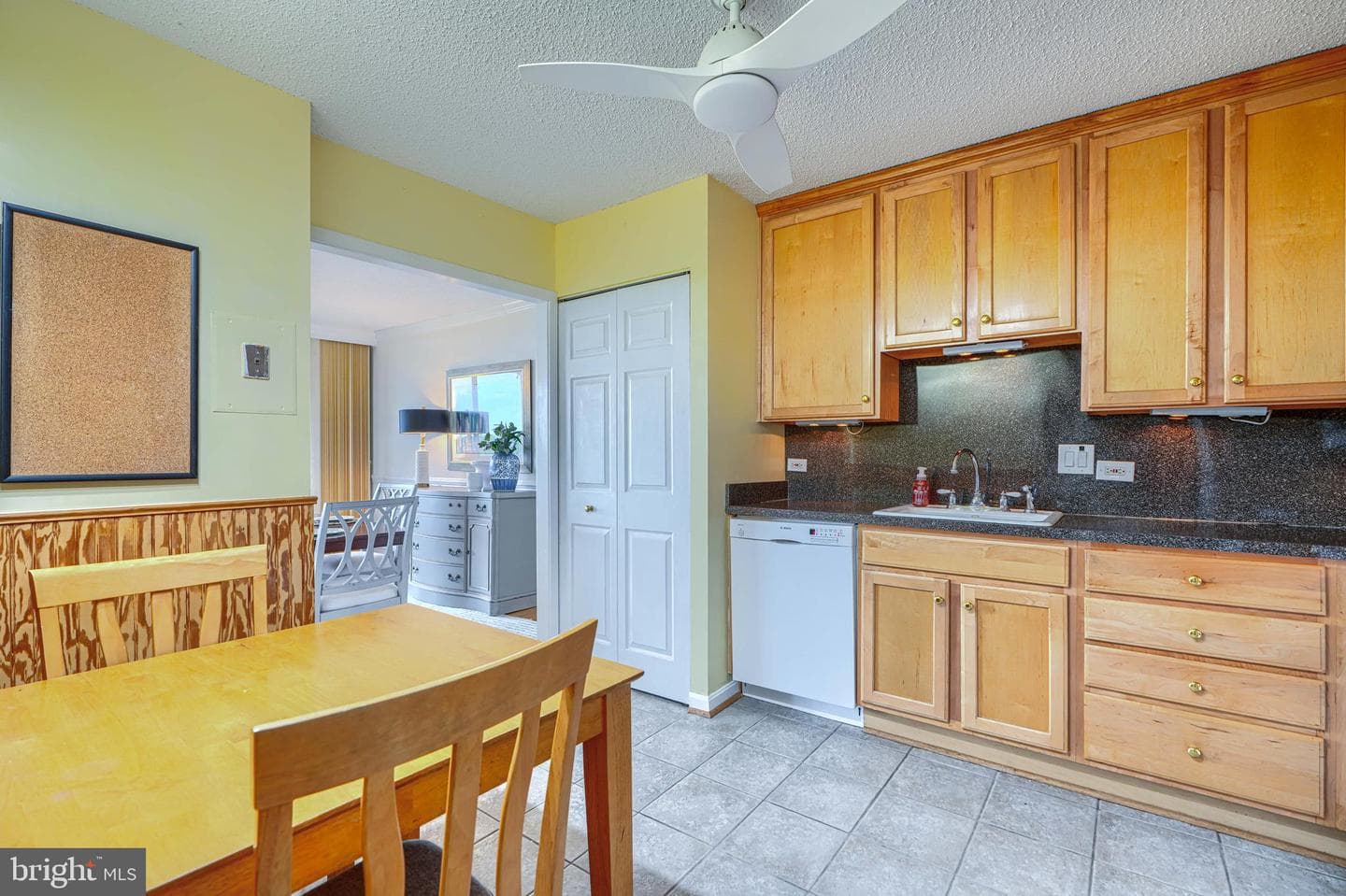 4100 Charles Street N #1010 photo 30