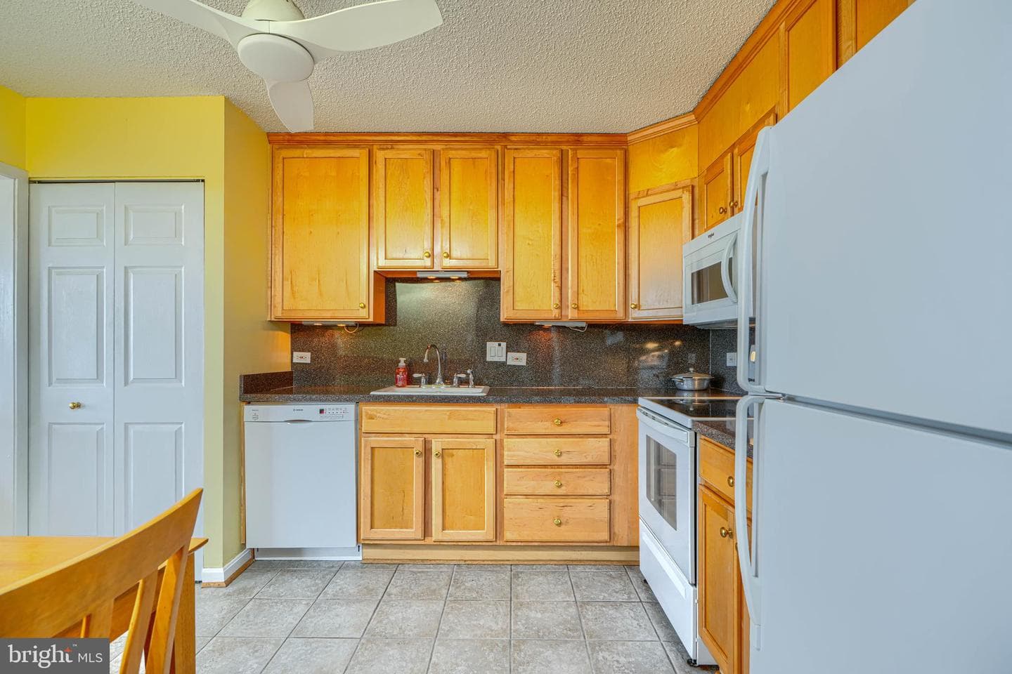 4100 Charles Street N #1010 photo 31