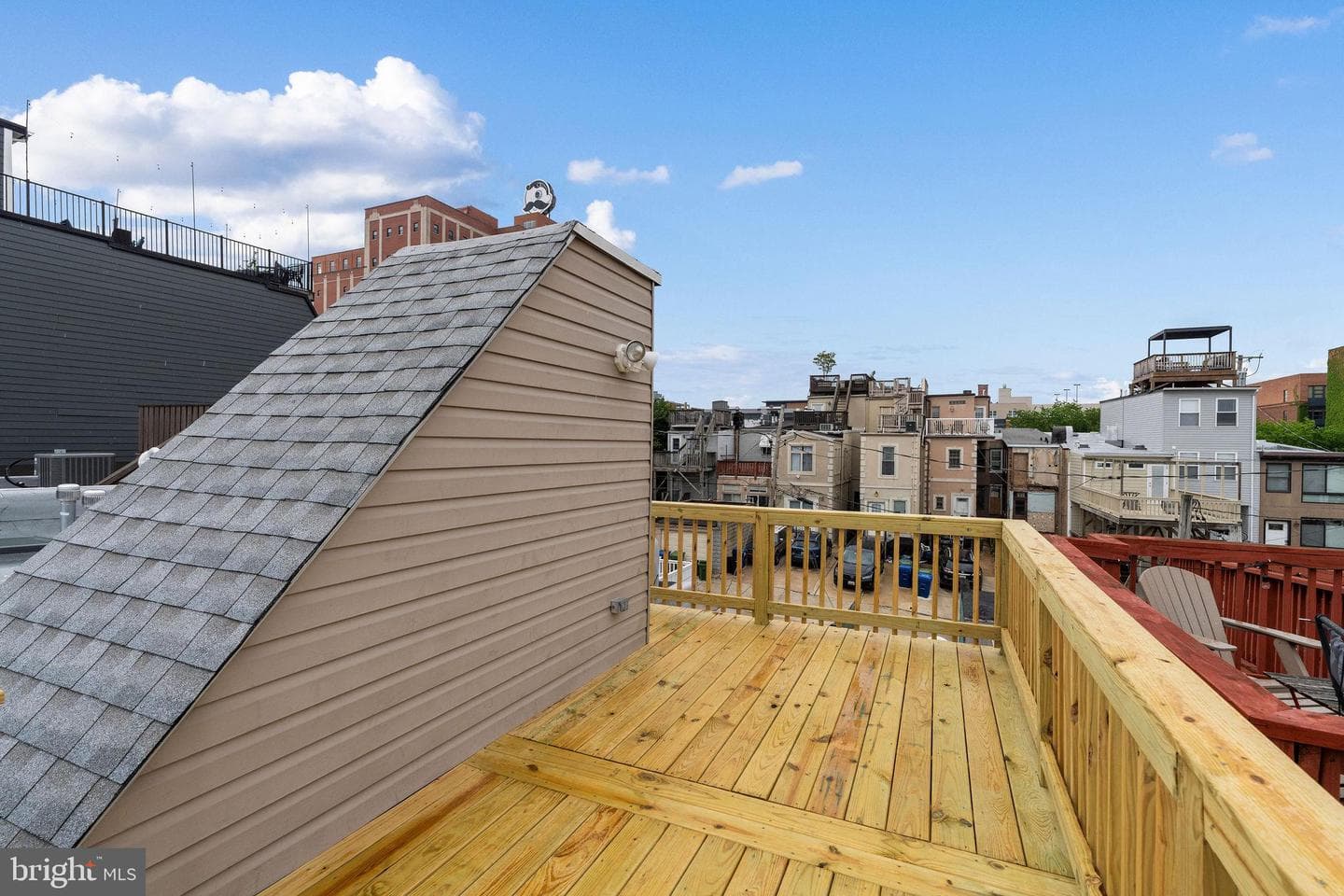 1109 S Baylis Street S photo 37