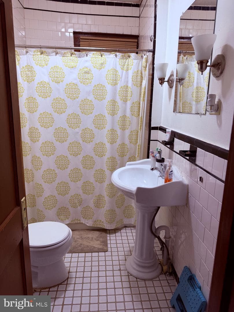 3713 Mary Avenue photo 5