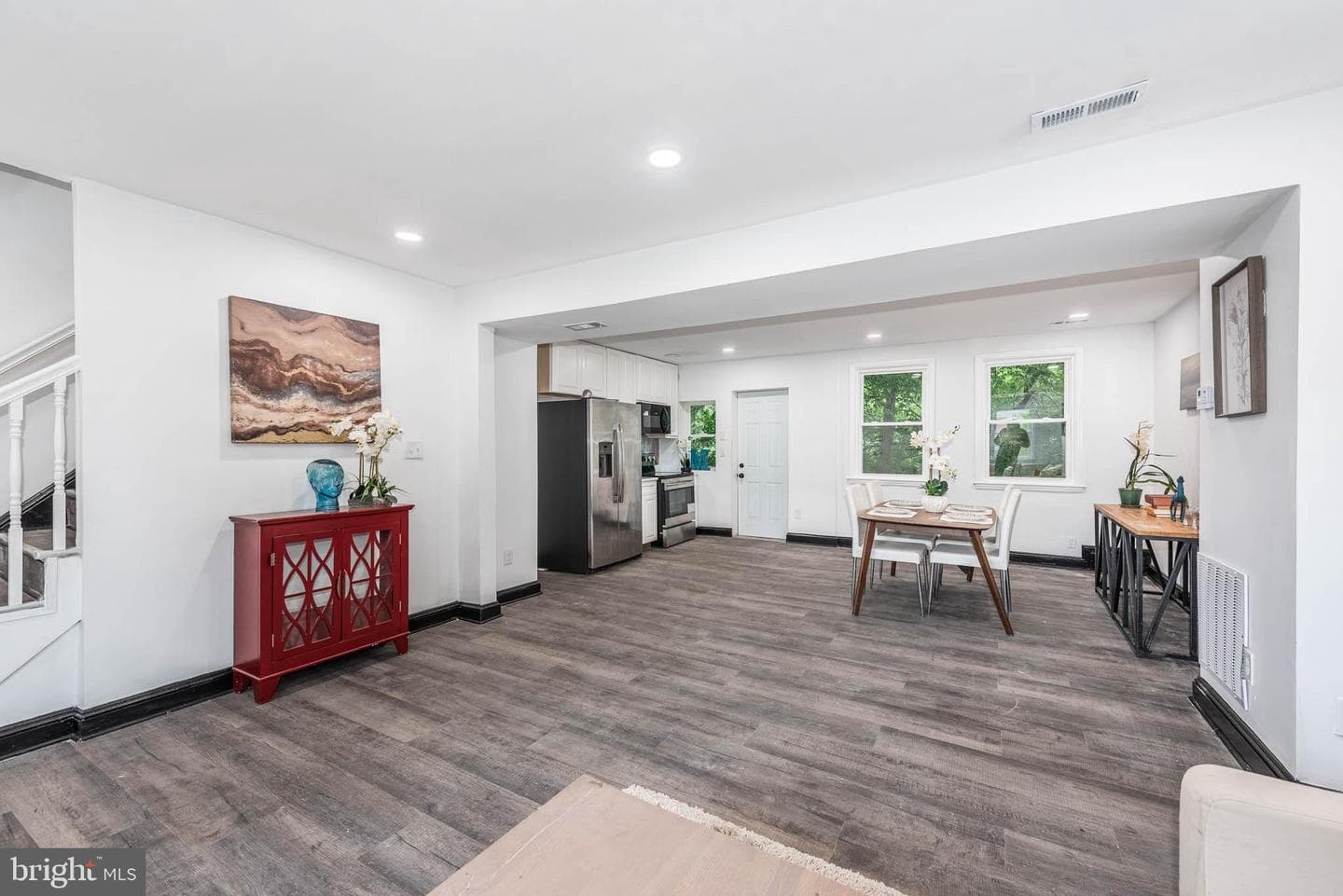2727 Ellicott Drive photo 4