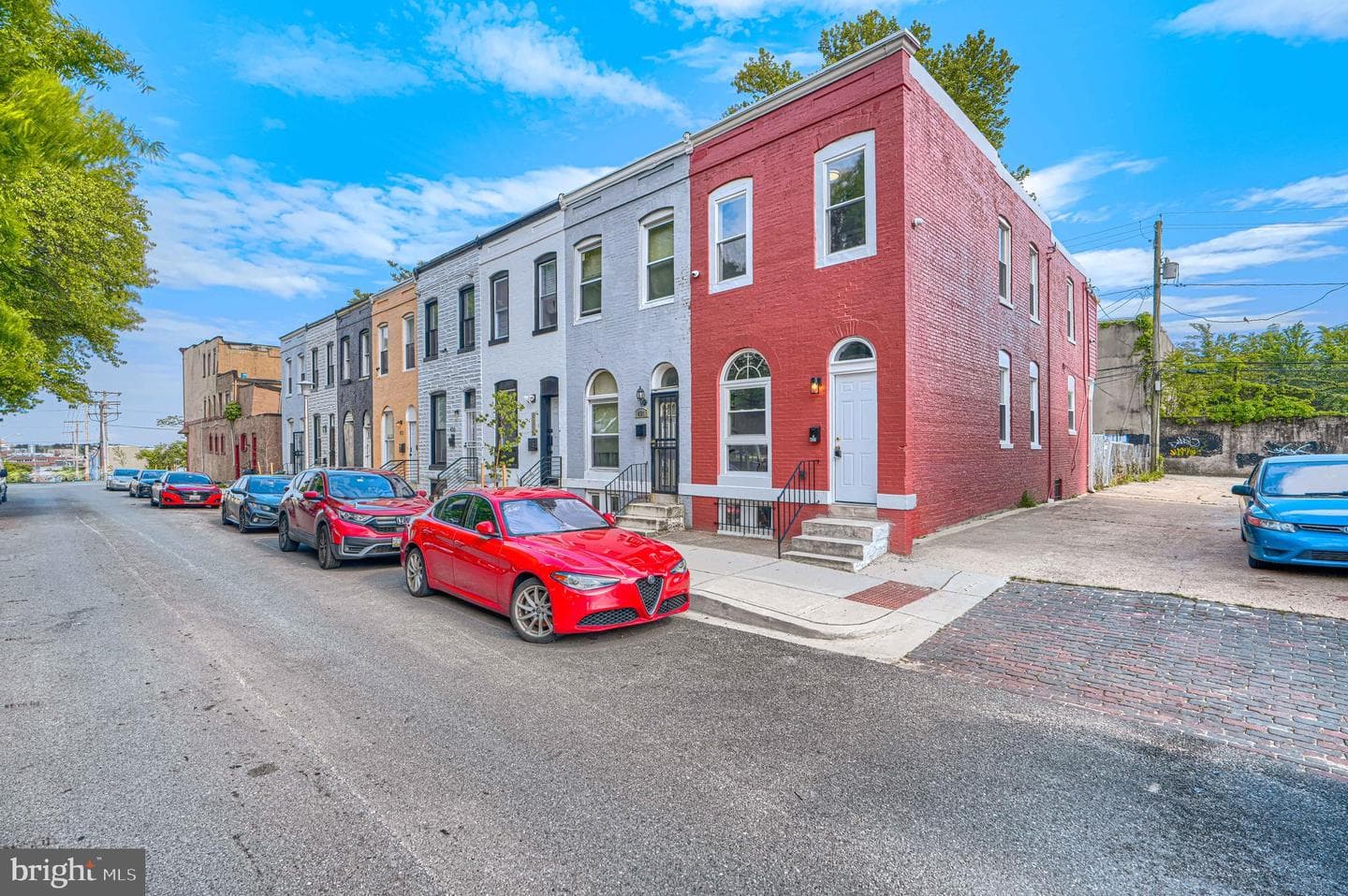 427 E 27th Street photo 22