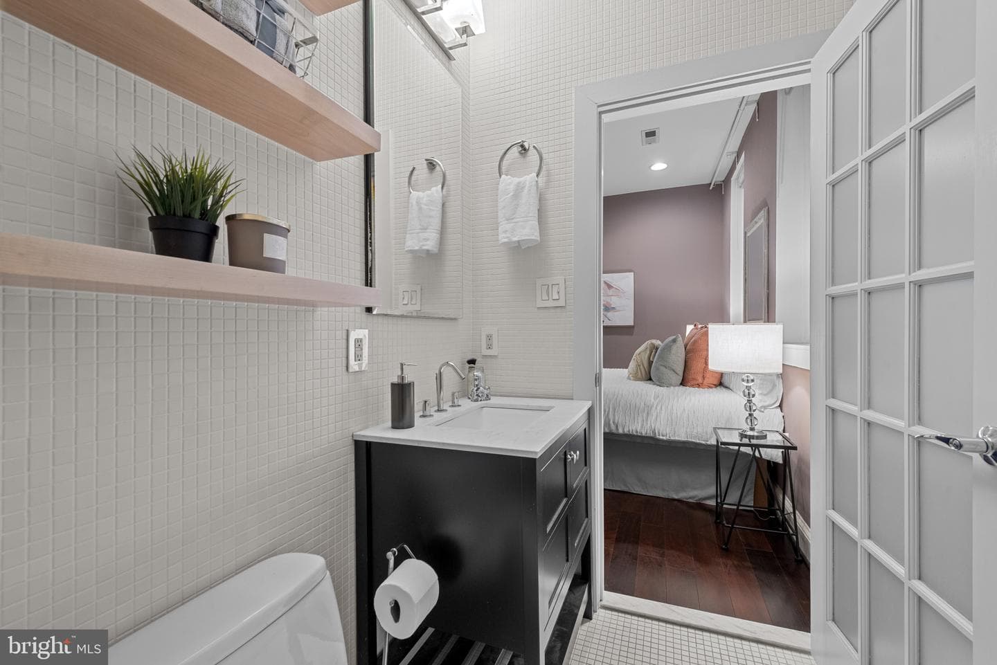 12 E Mount Vernon Place #102 photo 25