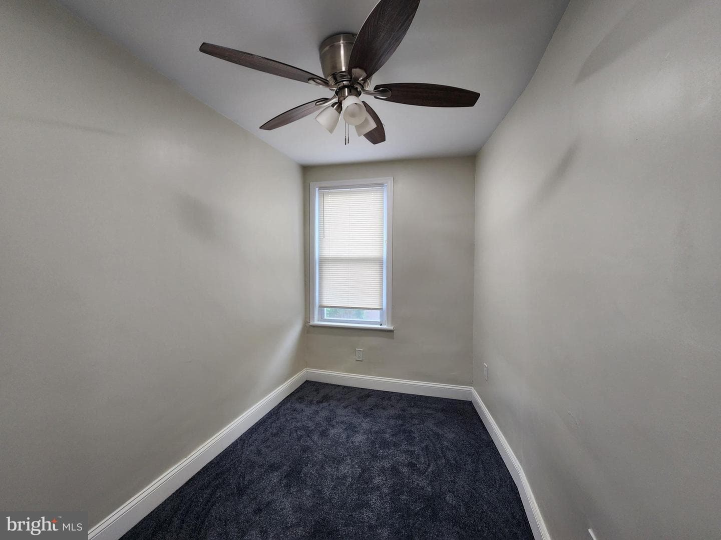 2005 Ridgehill Avenue photo 15