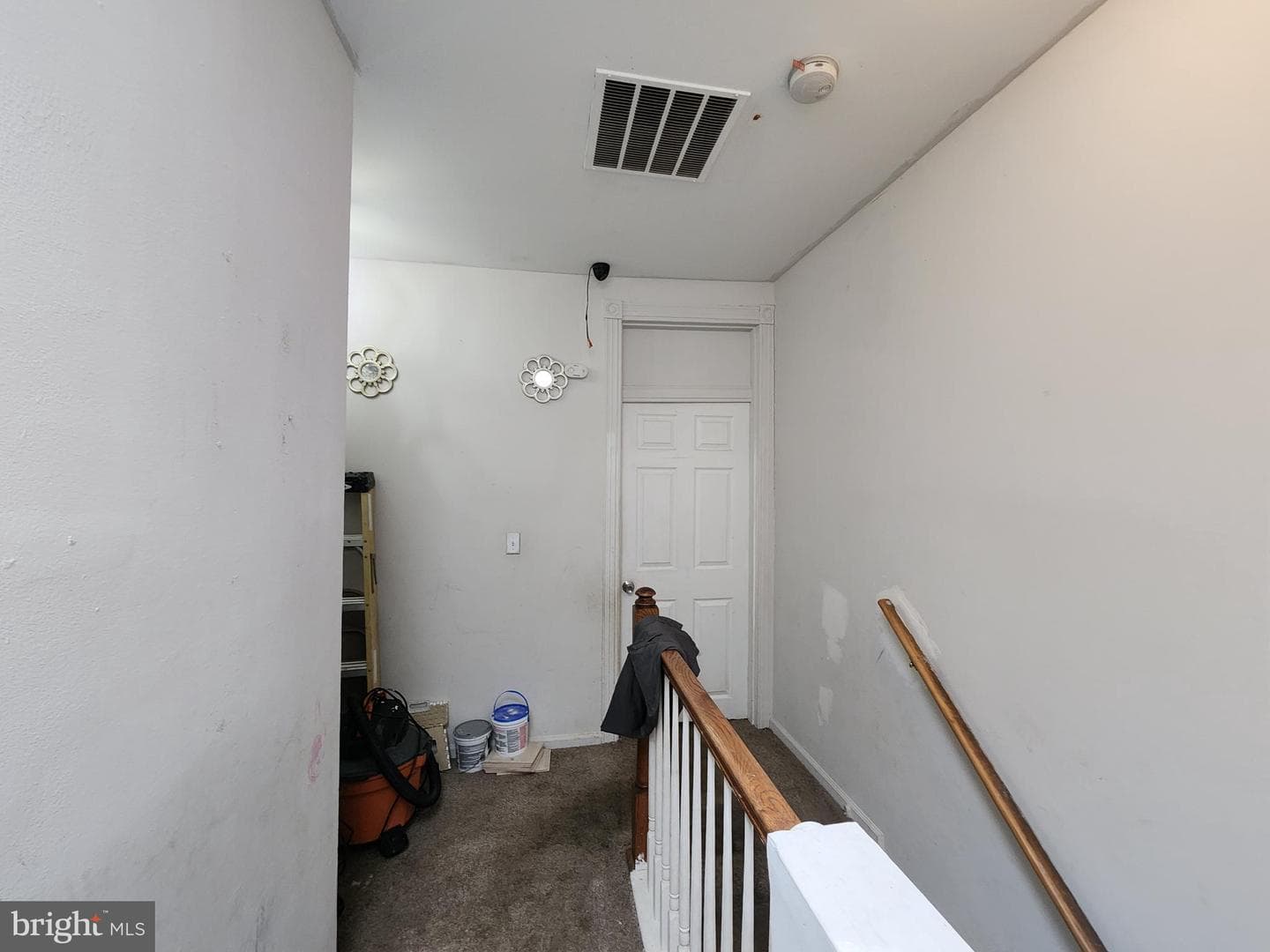 2004 Ridgehill Avenue photo 19